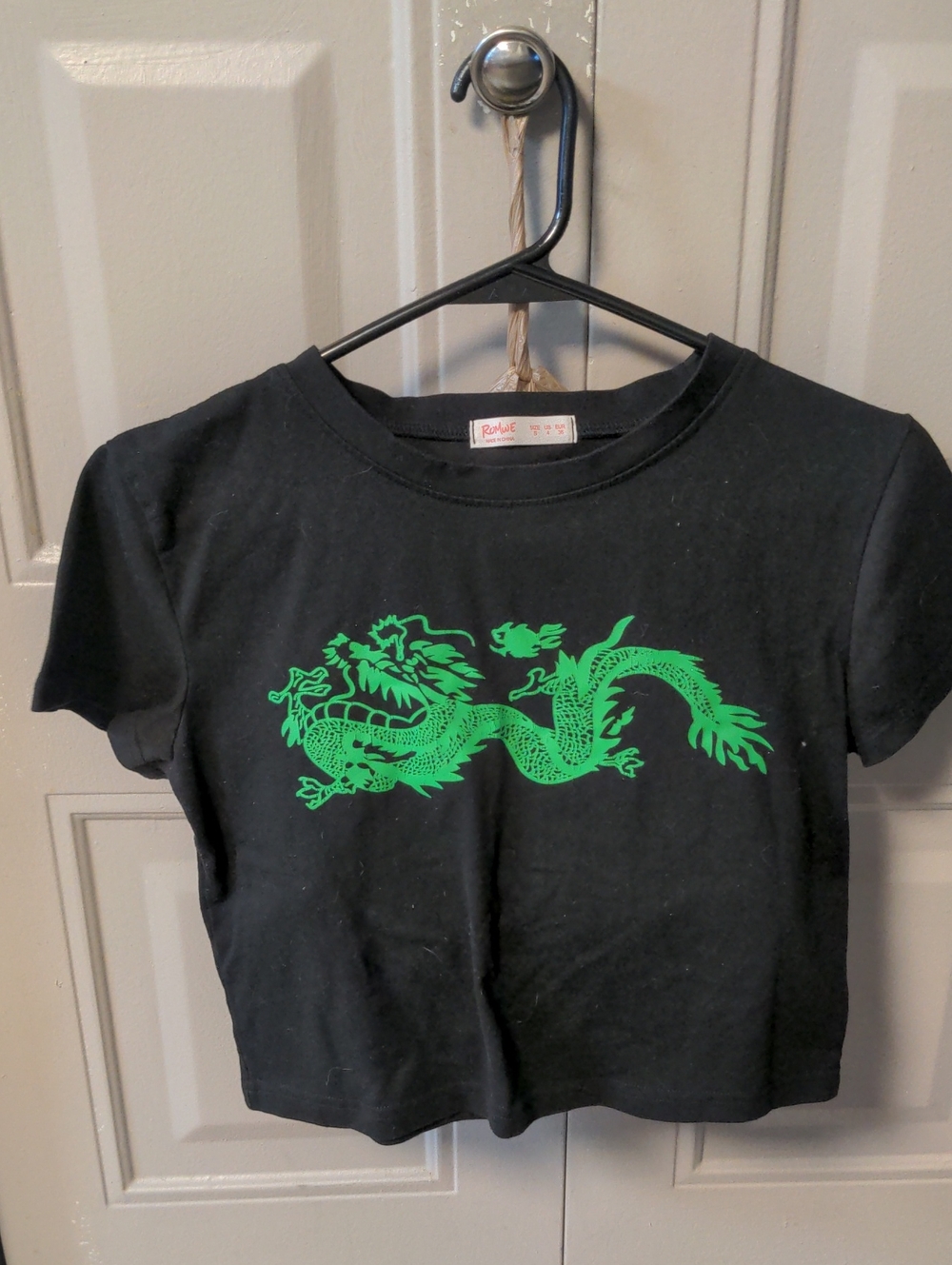 ROMWE Black Tee with Bright Green Dragon Graphic